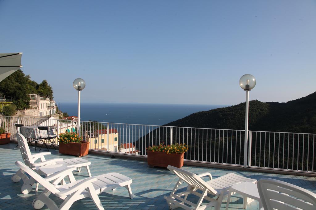 Le Terrazze Di Cristina Bed & Breakfast Vietri Luaran gambar