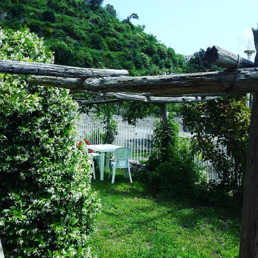 Le Terrazze Di Cristina Bed & Breakfast Vietri Luaran gambar